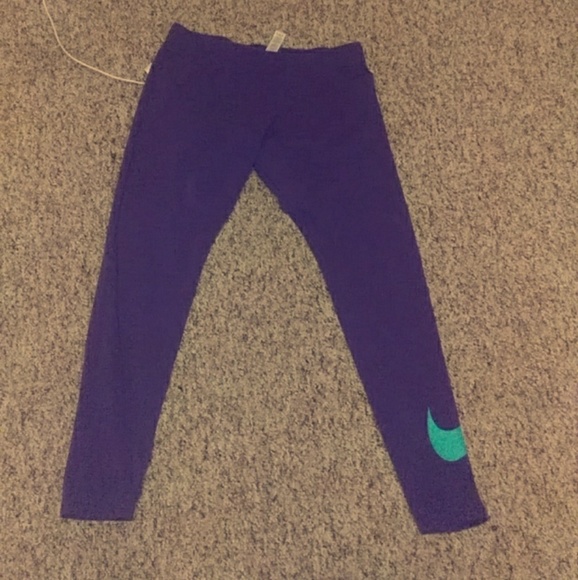 Nike leggings - Picture 2 of 7